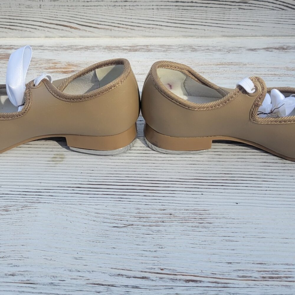 BLOCH - Little Girls Size 8 - Beige Tap Shoes - Picture 4 of 5